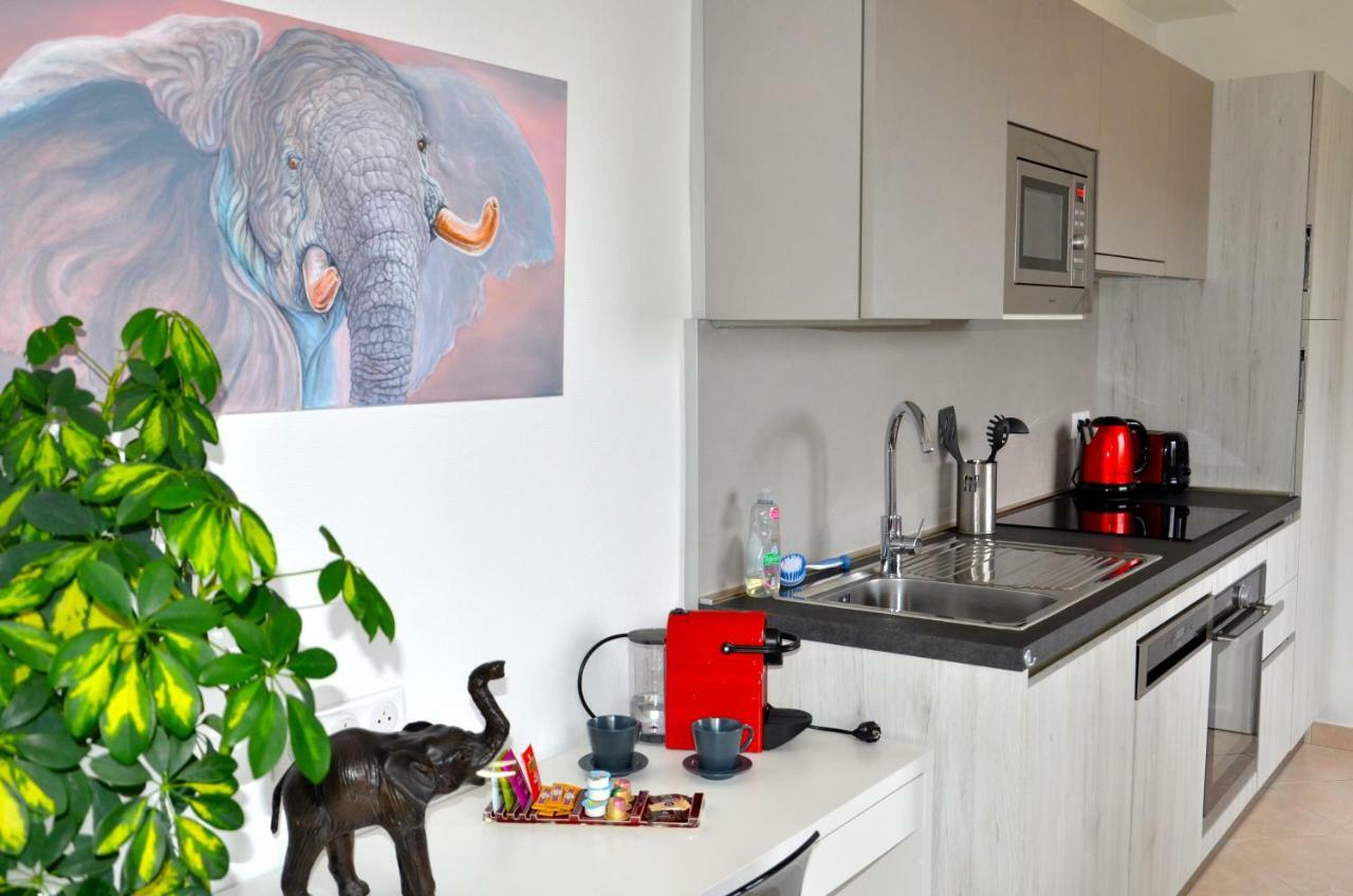Villa 3 Elephants Nisa Exterior foto